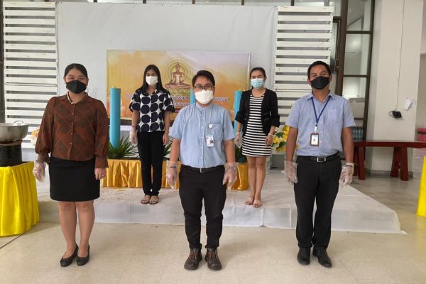 LINE_ALBUM_หล่อเทียนพรรษา 15764_220301_1